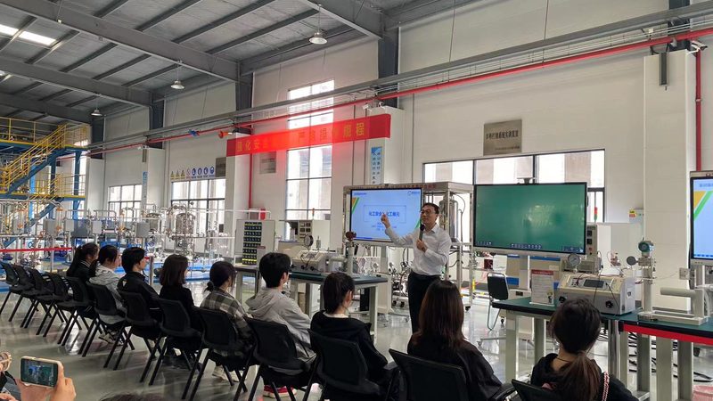 聚氨酯涂料树脂：价格背后的考量因素**